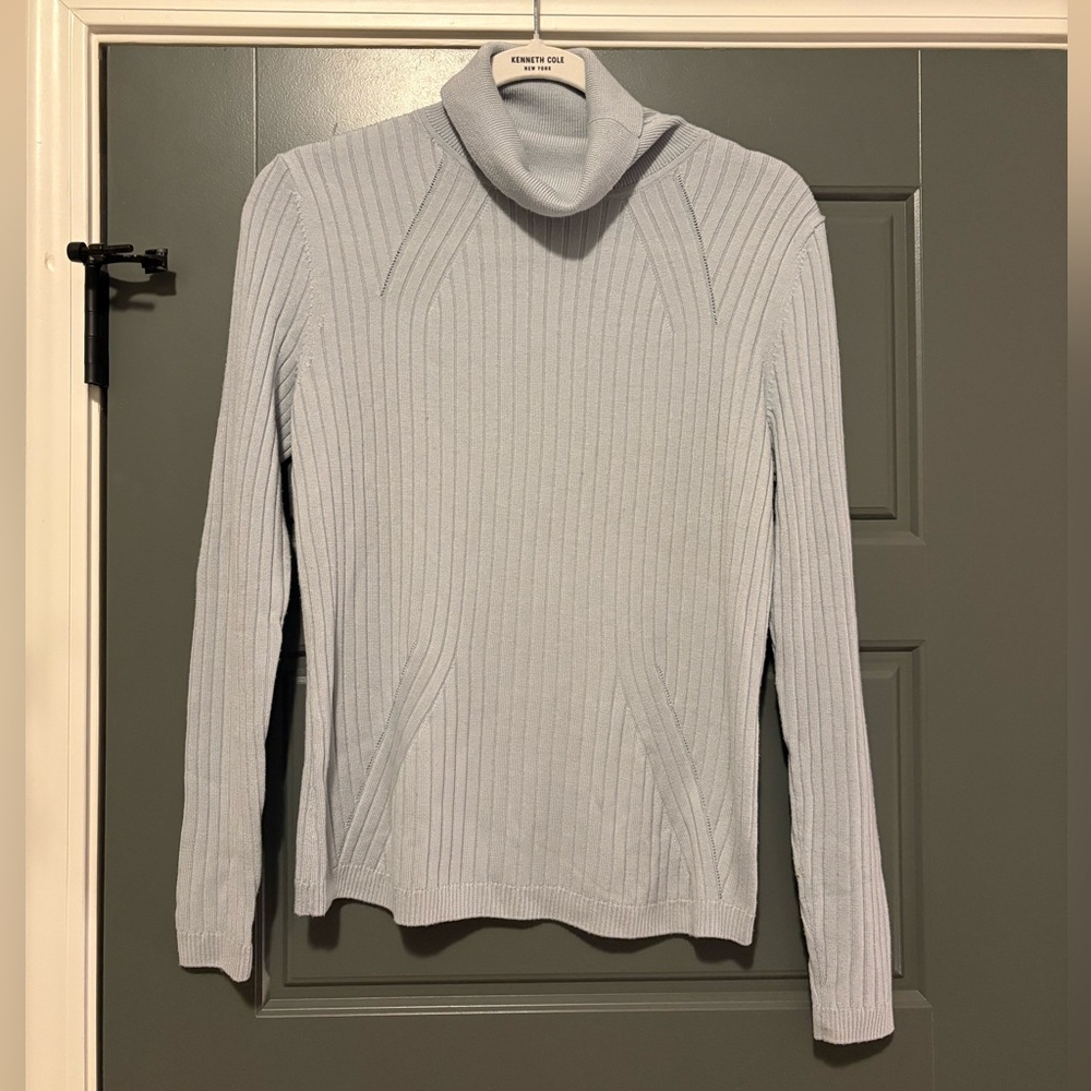 St. John Light Blue Ribbed Wool Turtleneck Sweater Size S